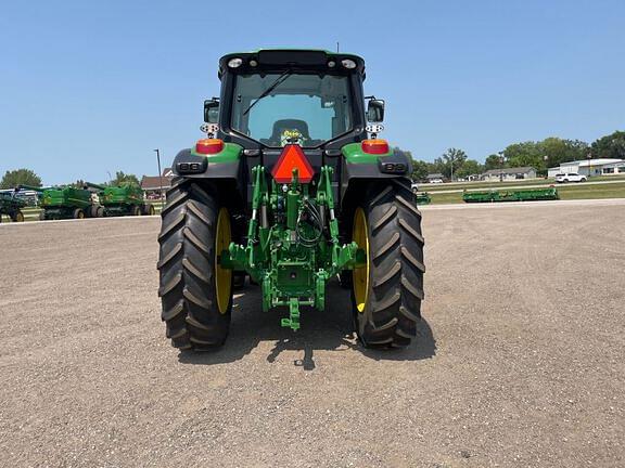 Image of John Deere 6155M equipment image 4