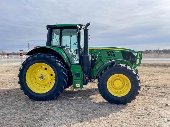 Image of John Deere 6155M equipment image 3