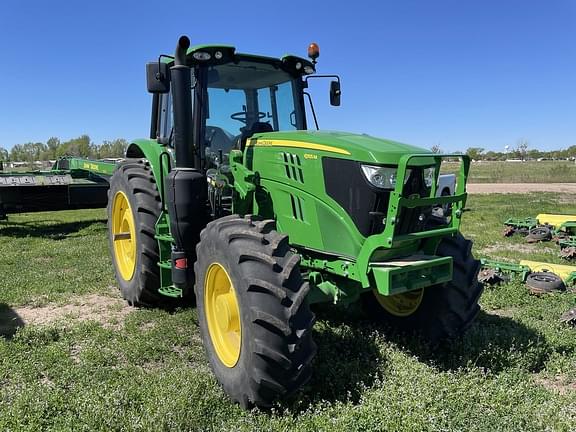 Image of John Deere 6155M equipment image 1