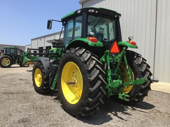 Image of John Deere 6155M equipment image 3