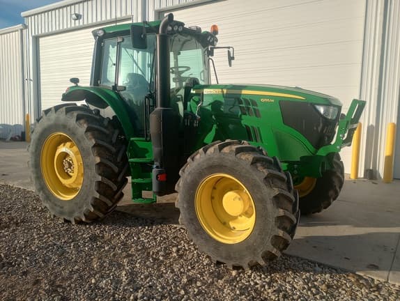 Image of John Deere 6155M equipment image 4