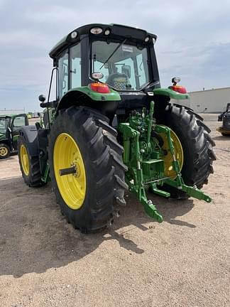 Image of John Deere 6155M equipment image 4