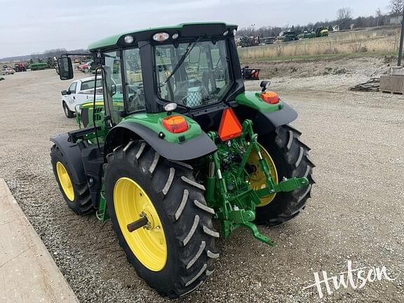 Image of John Deere 6155M equipment image 2