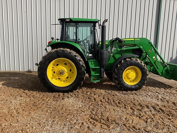 Image of John Deere 6155M equipment image 4