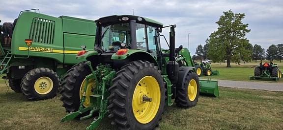 Image of John Deere 6155M equipment image 4