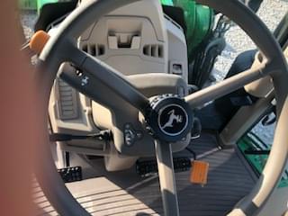 Image of John Deere 6155M equipment image 3