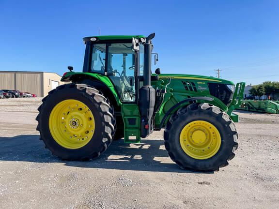 Image of John Deere 6155M equipment image 3