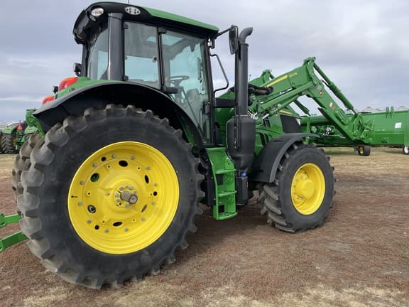 Image of John Deere 6155M equipment image 4