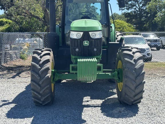 Image of John Deere 6155M equipment image 2