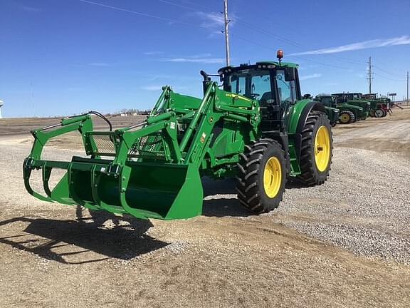 Image of John Deere 6155M equipment image 1