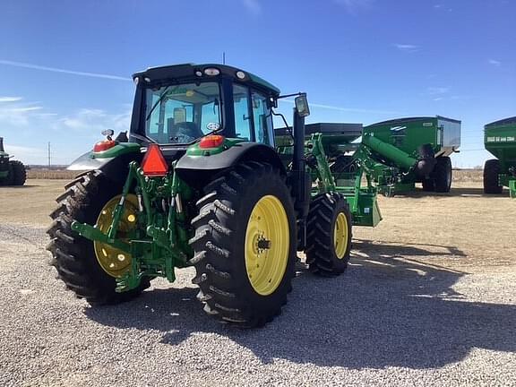 Image of John Deere 6155M equipment image 3