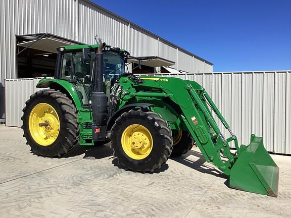 Image of John Deere 6155M equipment image 4