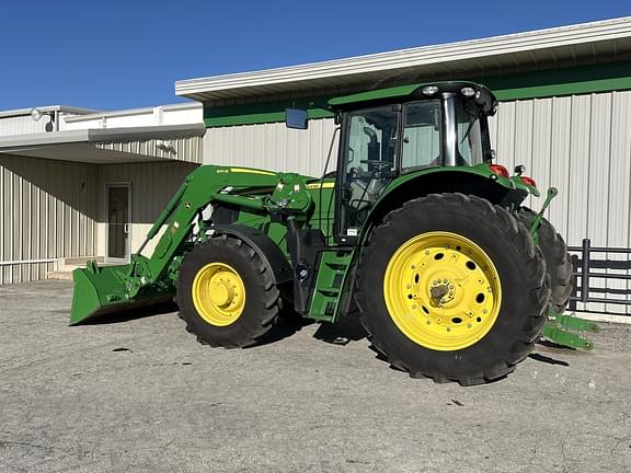 Image of John Deere 6155M equipment image 4