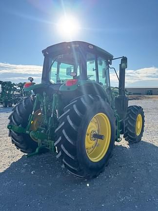 Image of John Deere 6155M equipment image 3