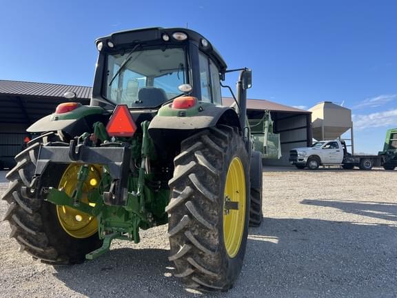 Image of John Deere 6155M equipment image 2
