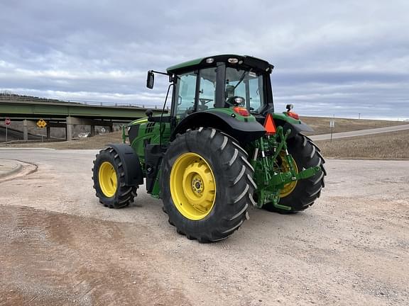 Image of John Deere 6155M equipment image 2