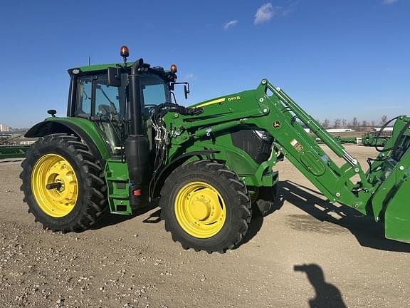 Image of John Deere 6155M equipment image 3