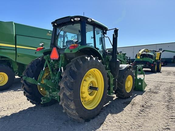 Image of John Deere 6155M equipment image 3