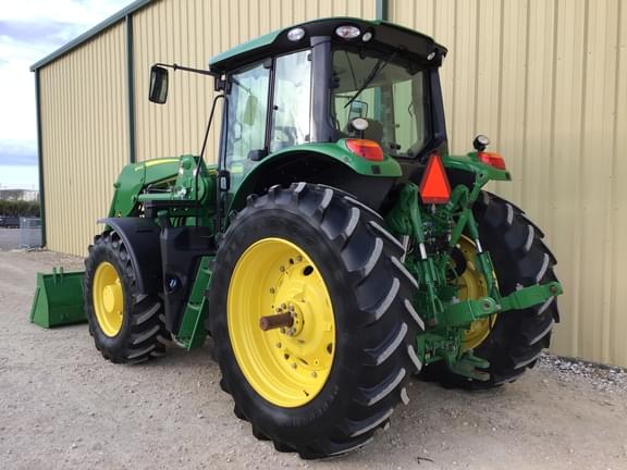 Image of John Deere 6155M equipment image 3