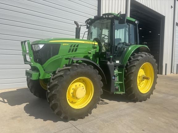 Image of John Deere 6155M equipment image 1