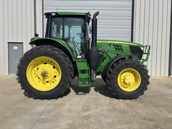 Image of John Deere 6155M equipment image 3