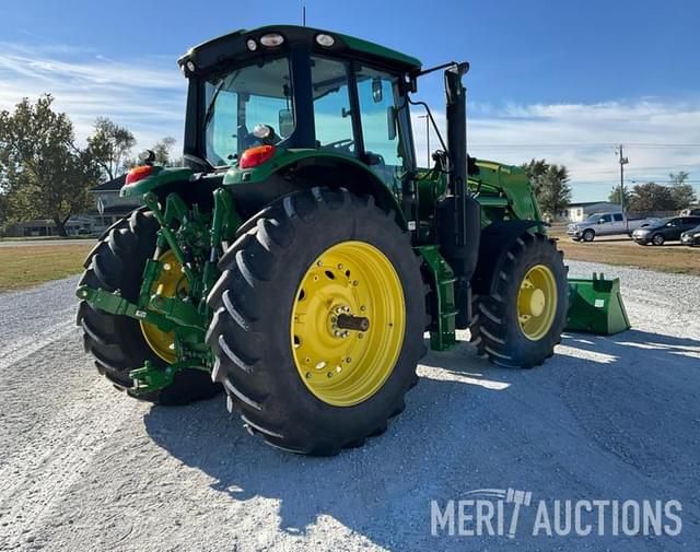 Image of John Deere 6155M equipment image 4