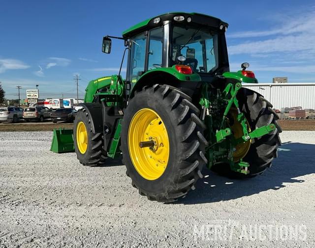 Image of John Deere 6155M equipment image 2