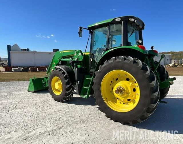Image of John Deere 6155M equipment image 2