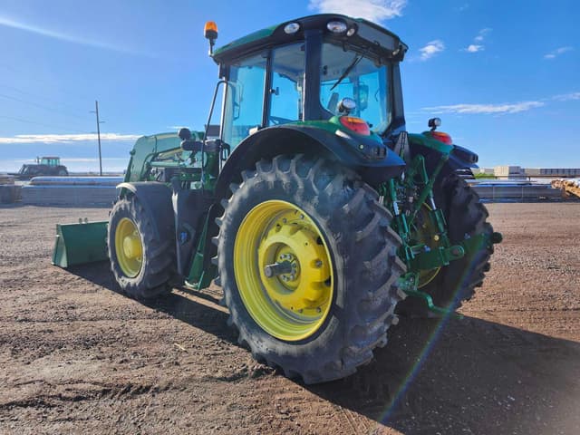 Image of John Deere 6155M equipment image 3
