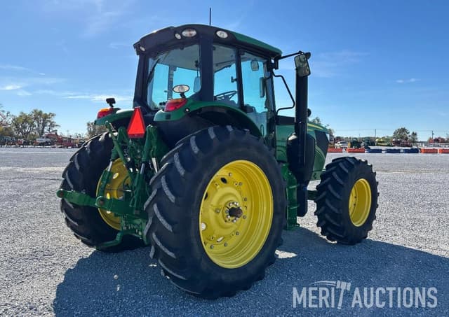 Image of John Deere 6155M equipment image 2