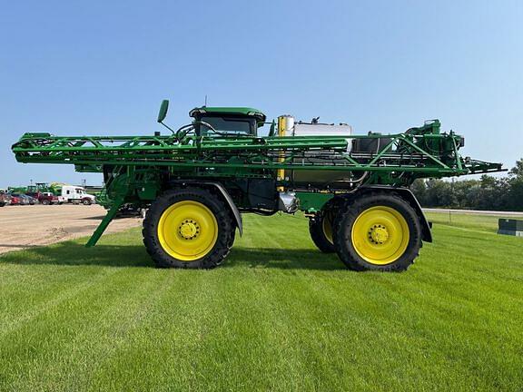 Image of John Deere 616R equipment image 1