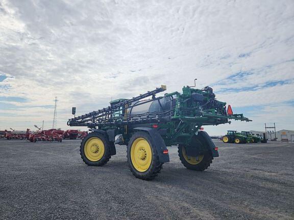 Image of John Deere 616R equipment image 4