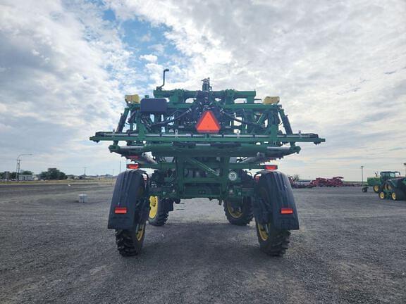 Image of John Deere 616R equipment image 3