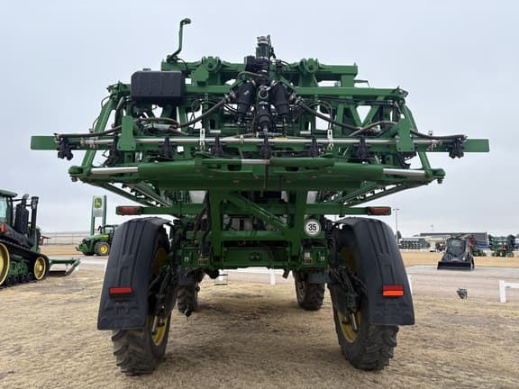 Image of John Deere 616R equipment image 3