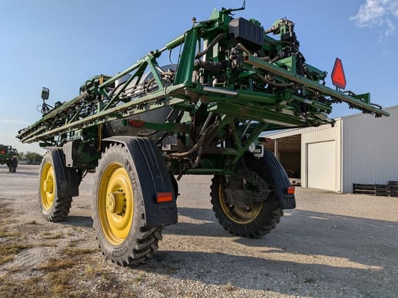 Image of John Deere 616R equipment image 2