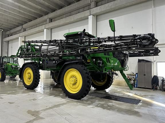 2023 John Deere 616R Equipment Image0