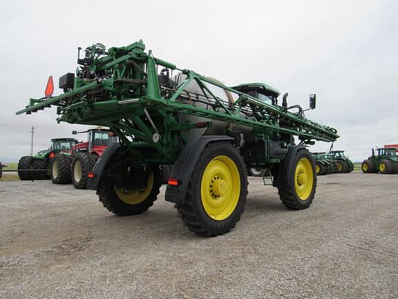 Image of John Deere 616R equipment image 4