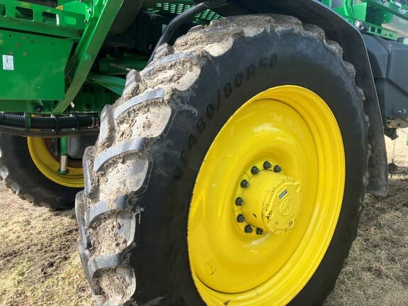 Image of John Deere 616R equipment image 3