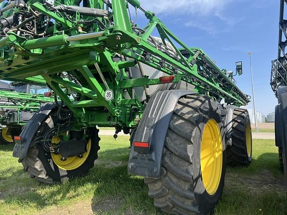 Image of John Deere 616R equipment image 4