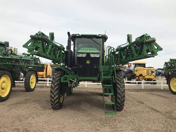 Image of John Deere 616R equipment image 2