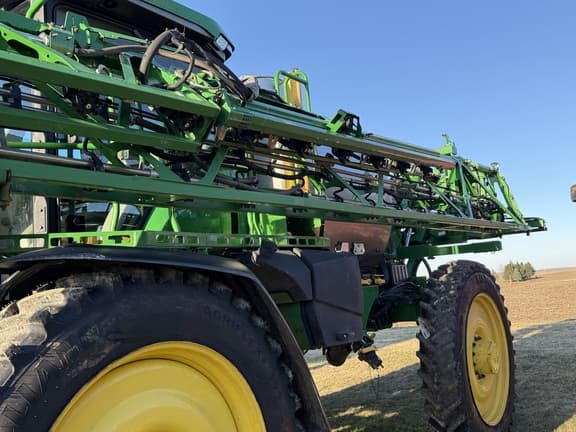 Image of John Deere 616R equipment image 4