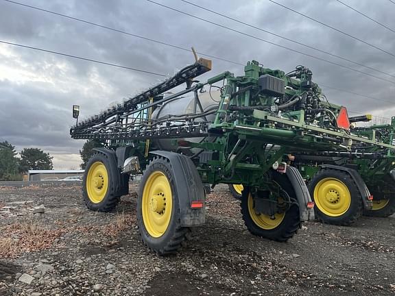 Image of John Deere 616R equipment image 1