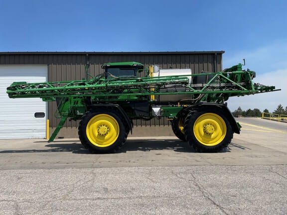 Main image John Deere 616R