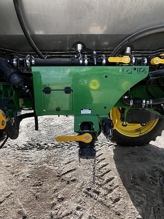 Image of John Deere 616R equipment image 1