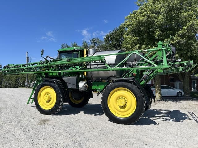 Image of John Deere 616R equipment image 4