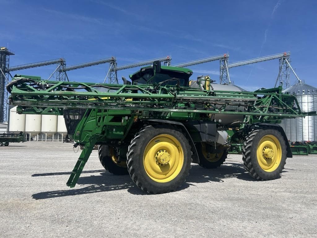 Image of John Deere 616R Primary image