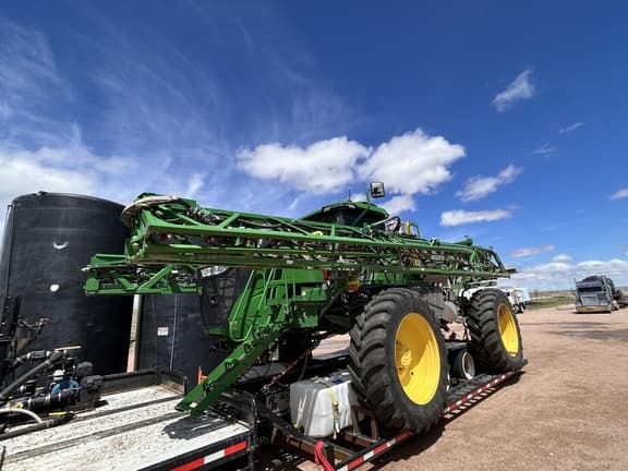 Image of John Deere 616R equipment image 1