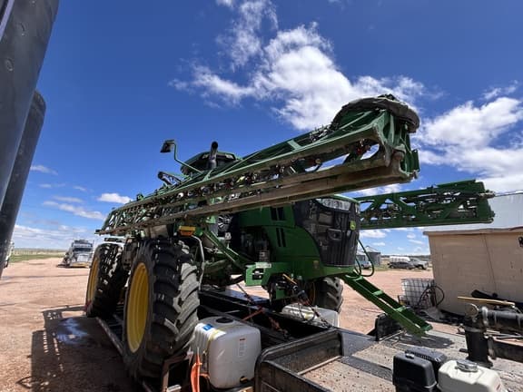 Image of John Deere 616R equipment image 2
