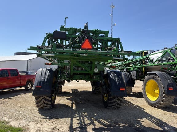 Image of John Deere 616R equipment image 3