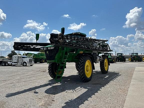 Image of John Deere 616R equipment image 3